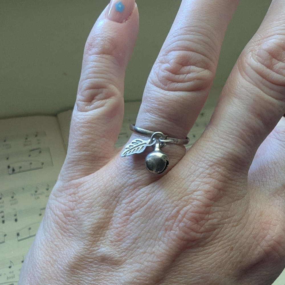 Silver Charm Ring with Leaf and Bell Size 6